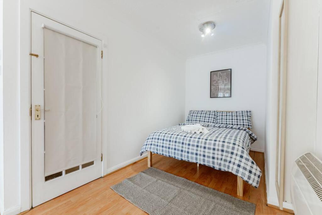 Up To 4 People, Room In A Share House Next To London Bridge ภายนอก รูปภาพ